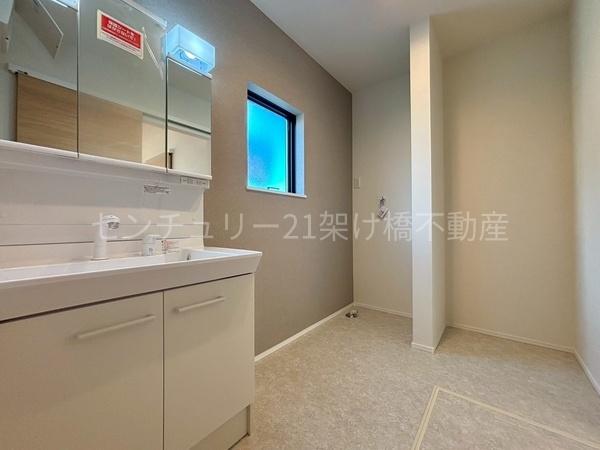 豊川市金屋本町二丁目1期(全4棟)1号棟(洗面台・洗面所)
