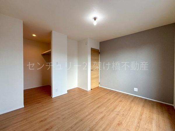豊川市金屋本町二丁目1期(全4棟)1号棟(寝室)