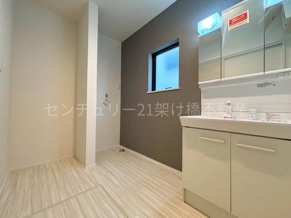 豊川市金屋本町二丁目1期(全4棟)3号棟(洗面台・洗面所)