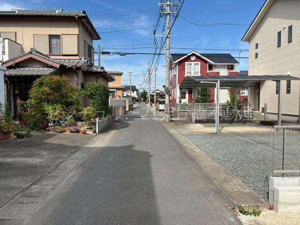 豊川市伊奈町出口59期　新築戸建（全3棟）2号棟
