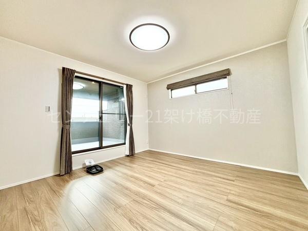 豊川市八幡町弥五郎　新築戸建（全３棟）１号棟