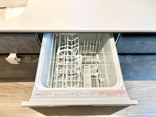 豊川市八幡町弥五郎　新築戸建（全３棟）１号棟