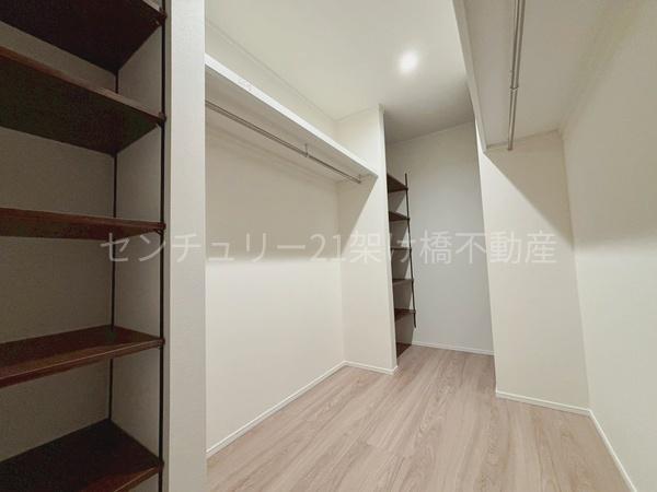 豊川市八幡町弥五郎2(全5棟)3号棟 新築戸建(収納)