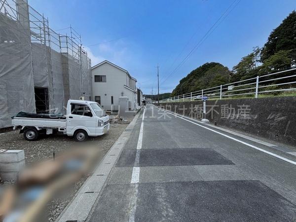 新城市市場台　新築戸建（全３棟）２号棟