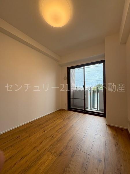 ライオンズマンション南栄(洋室)
