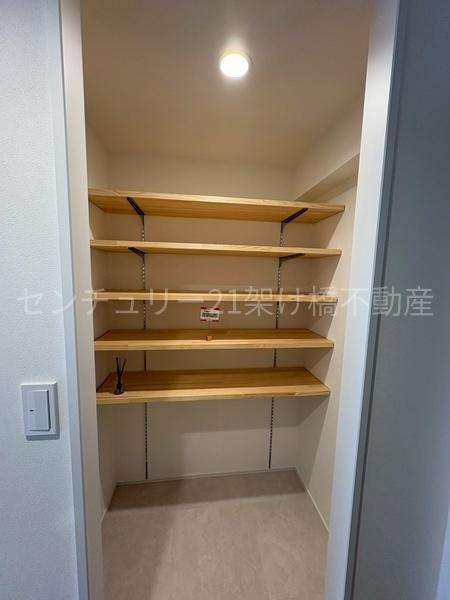 ライオンズマンション南栄(玄関)