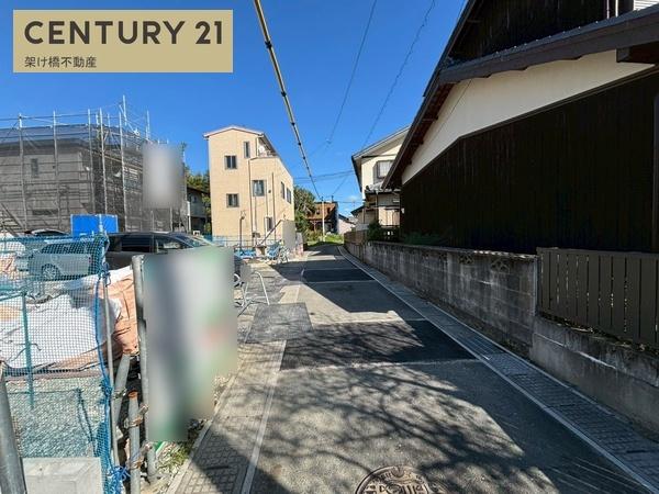 豊川市御津町広石第1期 新築戸建(全4棟)4号棟(前面道路含む現地写真)