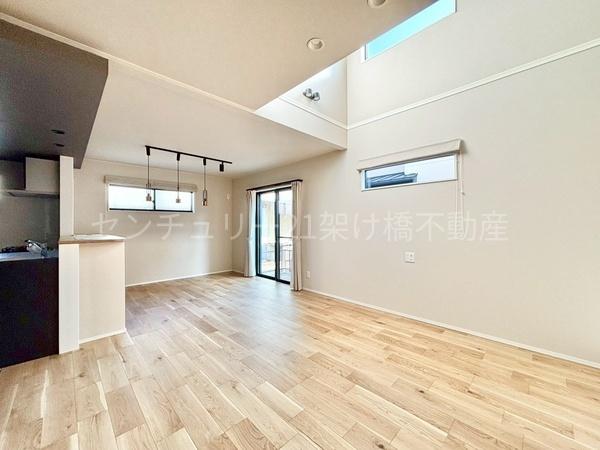 豊橋市上野町新上野3　新築戸建（全６棟）４号棟