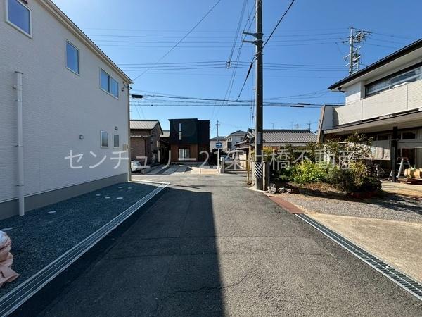 豊橋市高師町59期　新築戸建（全２棟）１号棟