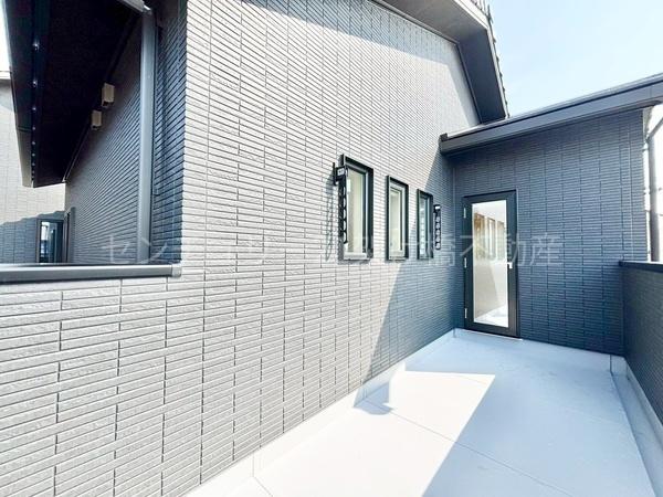 豊橋市牛川通２　新築戸建（全４棟）１号棟