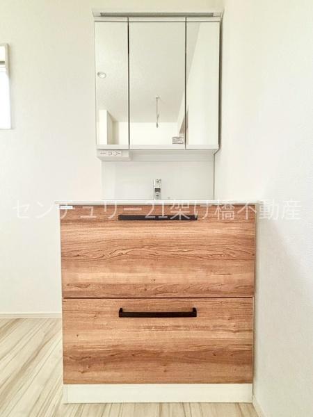豊橋市三本木町第６　全１棟　新築戸建