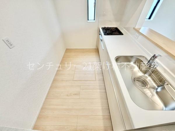 田原市福江町第３　新築戸建（全４棟）４号棟