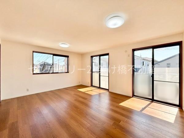 豊橋市向草間町字向西の中古一戸建て