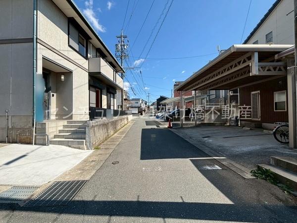 豊橋市向草間町向西　中古戸建