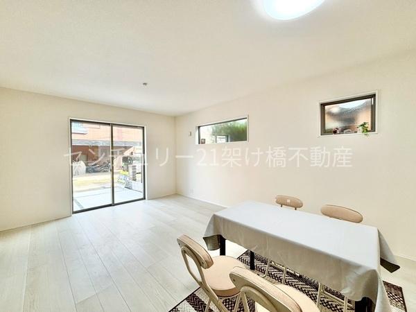豊橋市曙町59期　新築戸建　全１棟