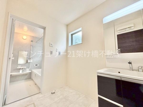 豊橋市曙町59期　新築戸建　全１棟