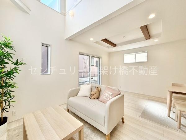 豊橋市佐藤４丁目　新築戸建　(全４棟)３号棟