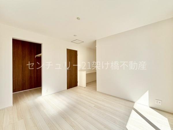豊橋市佐藤４丁目　新築戸建　(全４棟)３号棟