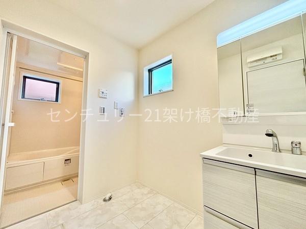 豊橋市仁連木町５９期　新築戸建（全１棟）１号棟