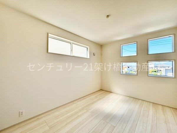 豊橋市佐藤４丁目　新築戸建　(全４棟)２号棟