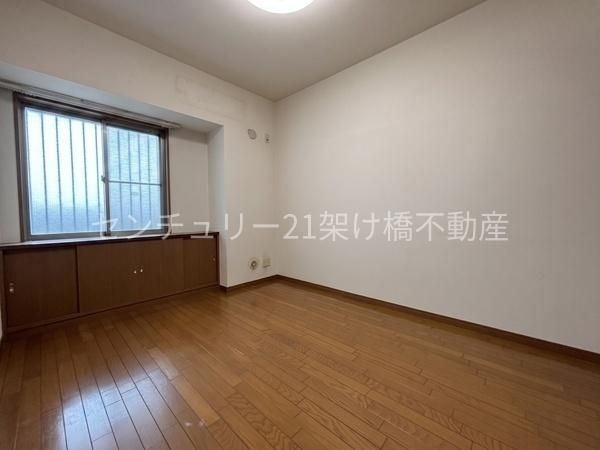 ラドーニ青塚