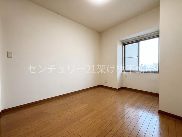 ラドーニ青塚