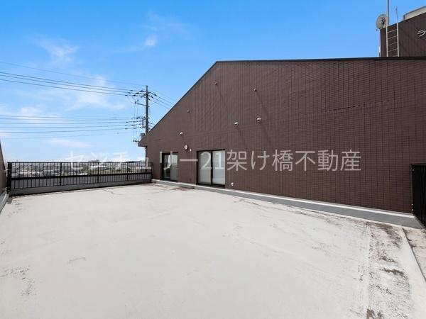 ラドーニ青塚