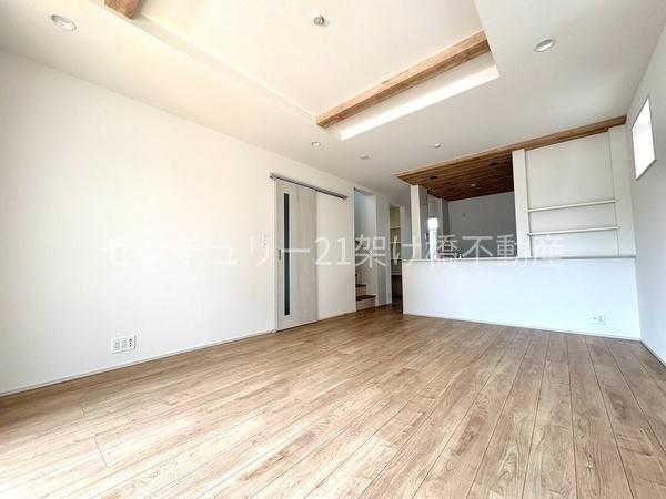 豊橋市佐藤４丁目　新築戸建　(全４棟)１号棟