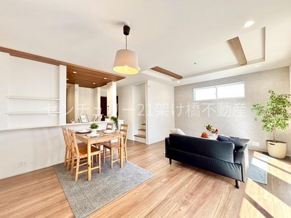 豊橋市佐藤４丁目　新築戸建　(全４棟)４号棟