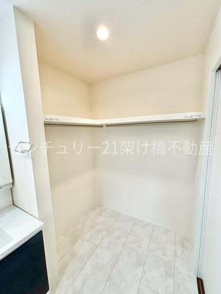 田原市波瀬町第１期　新築戸建　全３棟　２号棟