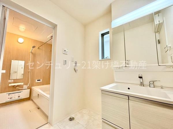 豊橋市王ヶ崎町５９期　新築戸建　全２棟　１号棟