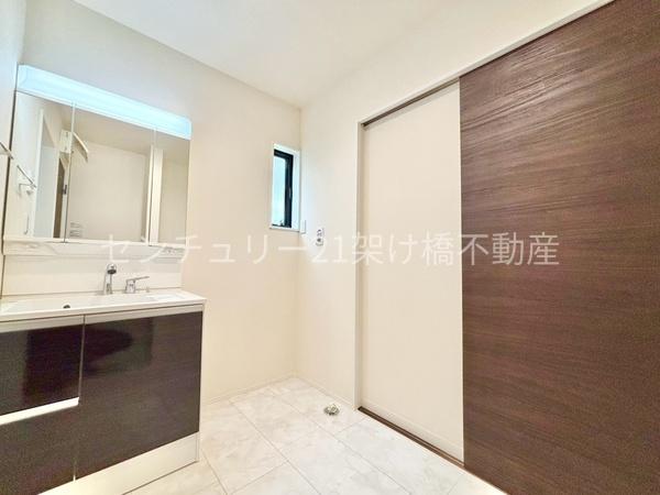 田原市赤羽根町第１期　新築戸建　全３棟　３号棟