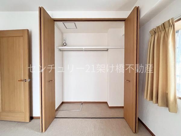 ピュアライフ草間２