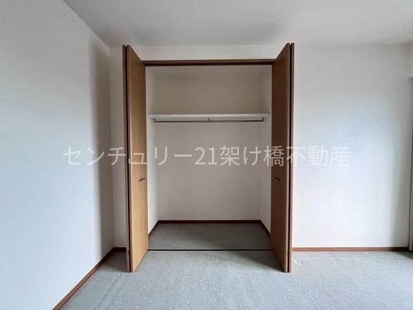 ピュアライフ草間２