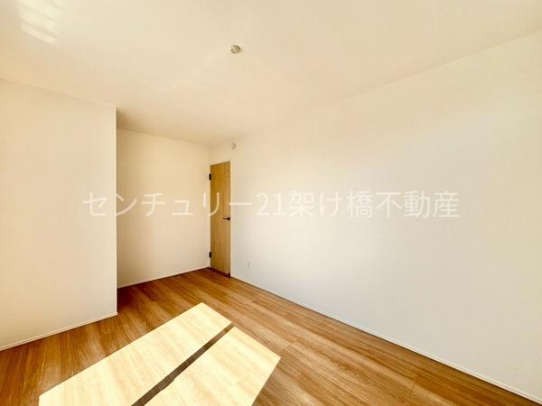 豊橋市三ノ輪町　新築戸建　全３棟　２号棟