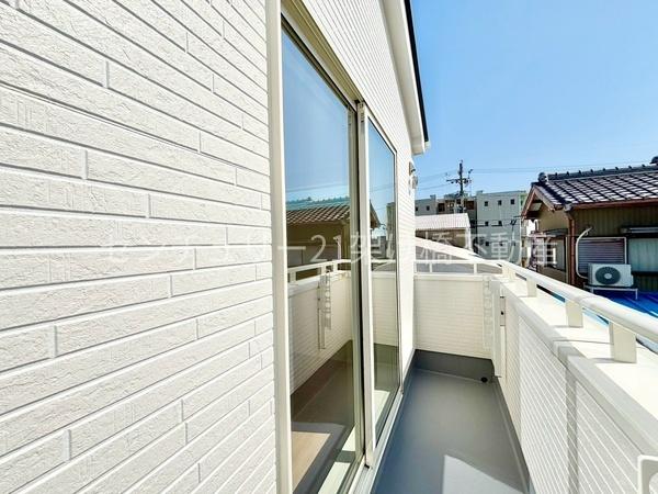 豊橋市三ノ輪町　新築戸建　全３棟　２号棟