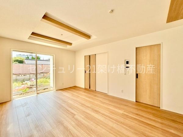 豊橋市三ノ輪町　新築戸建　全３棟　２号棟