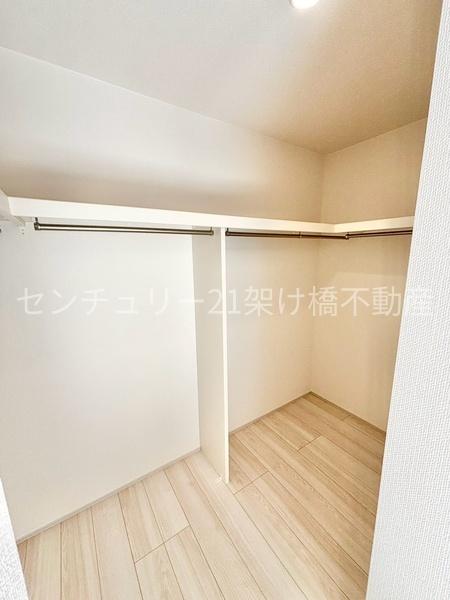 豊橋市新栄町南小向　新築戸建　全１棟