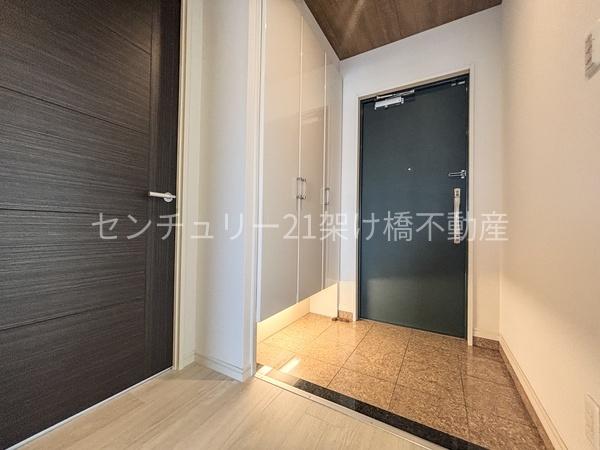 ピュアライフ潮崎
