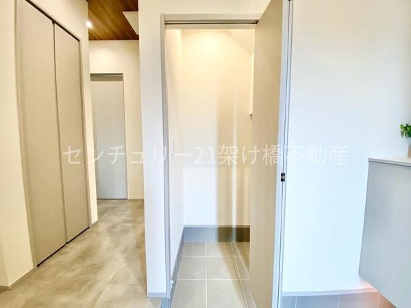 豊橋市飯村北　新築戸建　全３棟　２号棟