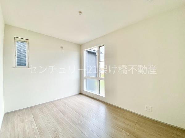 豊橋市飯村北　新築戸建　全３棟　２号棟