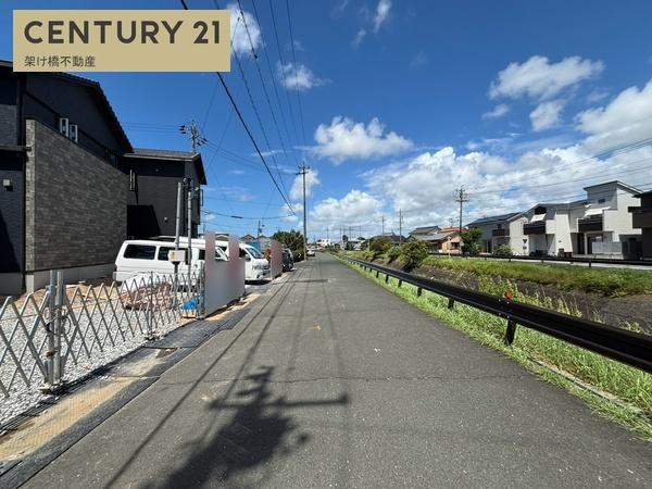 豊橋市飯村北　新築戸建　全３棟　２号棟
