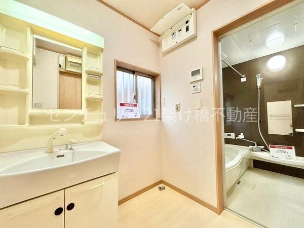 豊橋市前芝町字西青の中古一戸建て