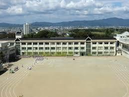 豊橋市曲尺手　事業用不動産(豊橋市立豊城中学校)