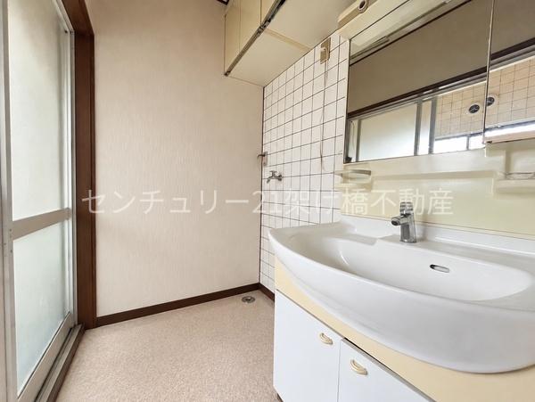 田原市野田町籠田の中古一戸建て