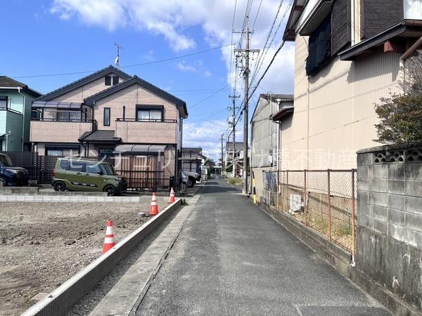 豊橋市新栄町東小向　全２棟　２号棟
