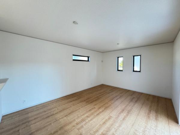 豊橋市花中町23ーP1新築戸建(全２棟)１号棟