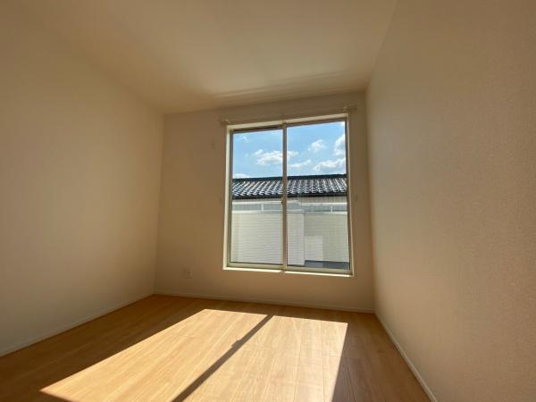 豊川市三蔵子町新築戸建(全11棟)６号棟グラファーレ