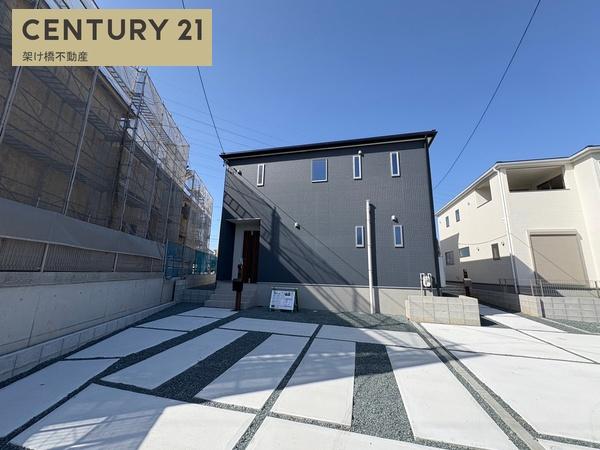 豊橋市佐藤2丁目　新築戸建（全3棟）３号棟　リーブルガーデン