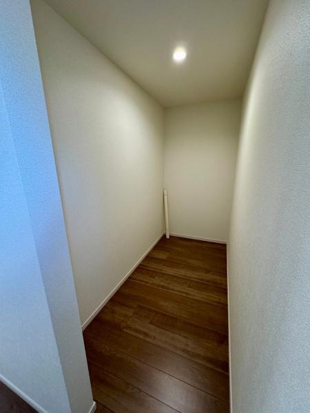 豊川市伊奈町新屋58期新築戸建(全3棟)２号棟